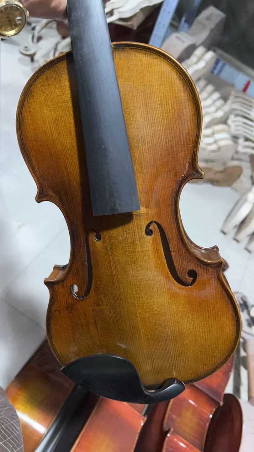 ไวโอลิน 4/4 รุ่น 1742 ลายแกะสล - Musical Instruments Online บทวิจารณ์และราคา